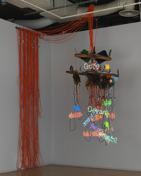 Jason Rhoades, Chatte de Beaubourg, 2004