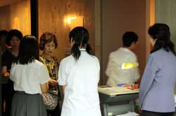 展覧会場撤収作業見学