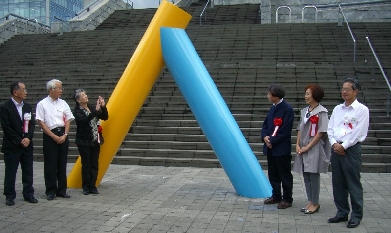 「きいろとぶるう」お披露目式の画像